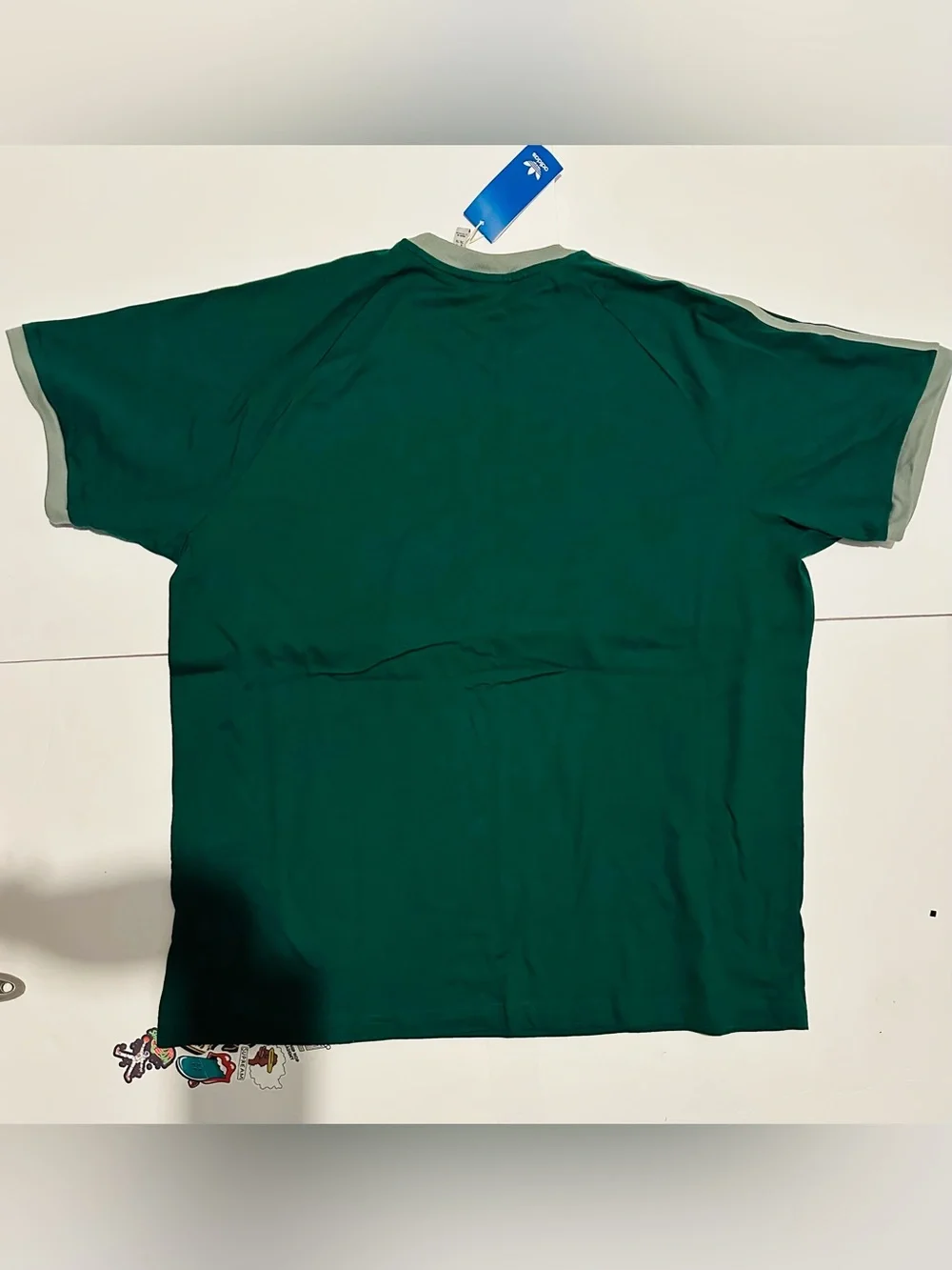 Adidas Men's Tee Shirt Size 2XL Green 3 Stripes JN7017 New with Tags